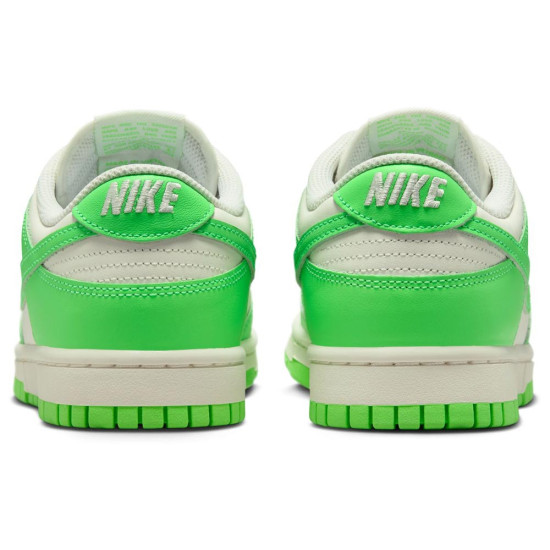 Nike Dunk Low W